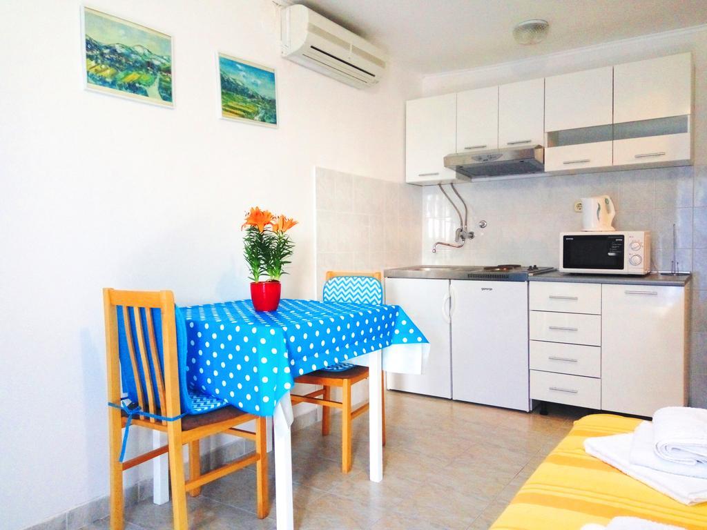 Guest House Kate Млини Экстерьер фото